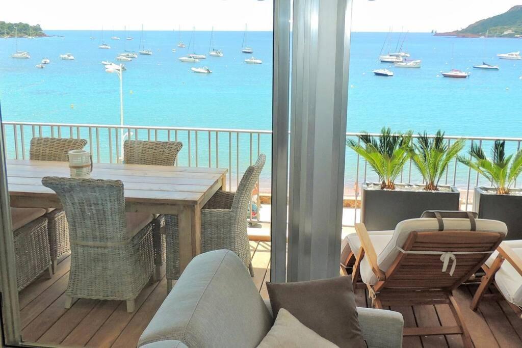 Emplacement Privilegie Pour Ce Bel Appartement Saint-Raphaël Eksteriør bilde